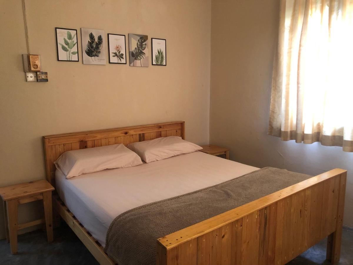 Little Cozy Homestay كوتا بْهارو المظهر الخارجي الصورة